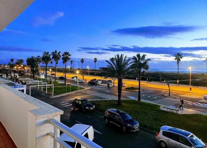 Apartamento Vistamar Primera Linea De Playa Y Centrico