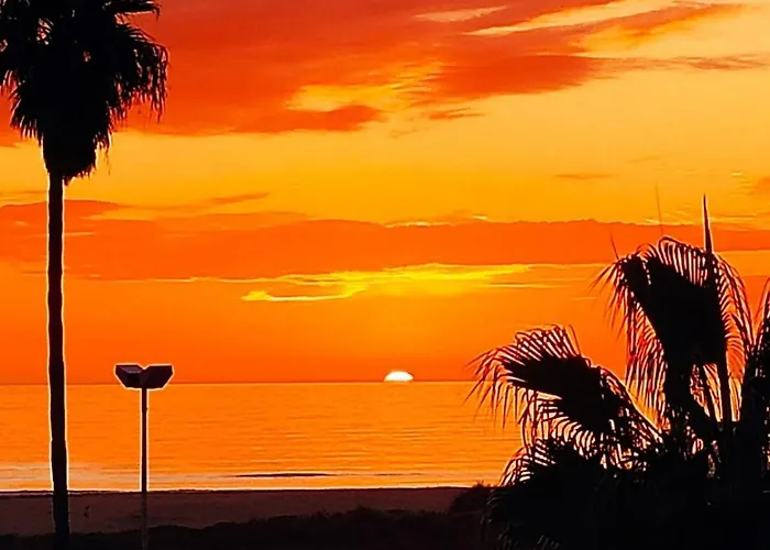 Vistamar Primera Linea De Playa Y Centrico *