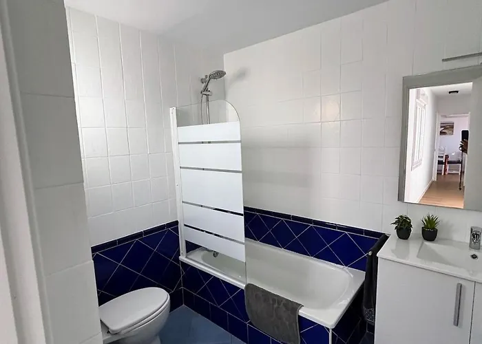 Apartamento Vistamar Primera Linea De Playa Y Centrico *