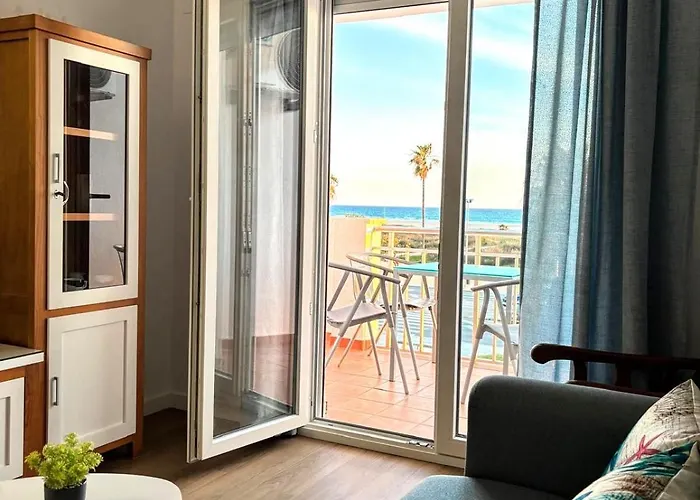 Vistamar Primera Linea De Playa Y Centrico Apartamento Conil De La Frontera