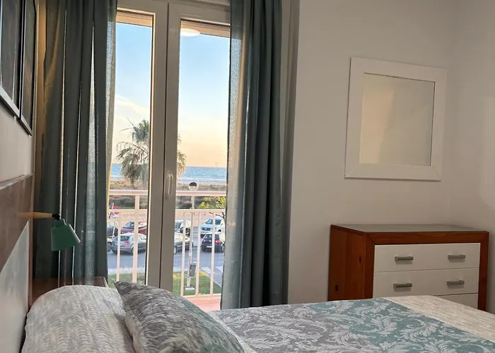 Apartamento Vistamar Primera Linea De Playa Y Centrico Conil De La Frontera